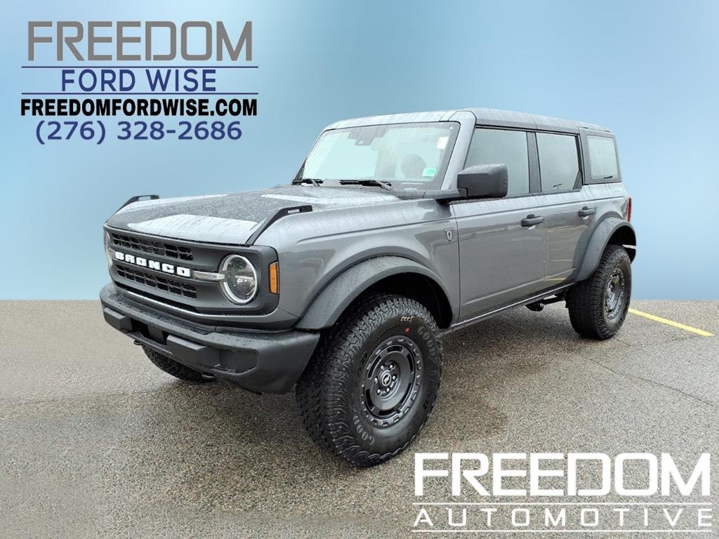 2025 Ford Bronco 4-Door Base's photo