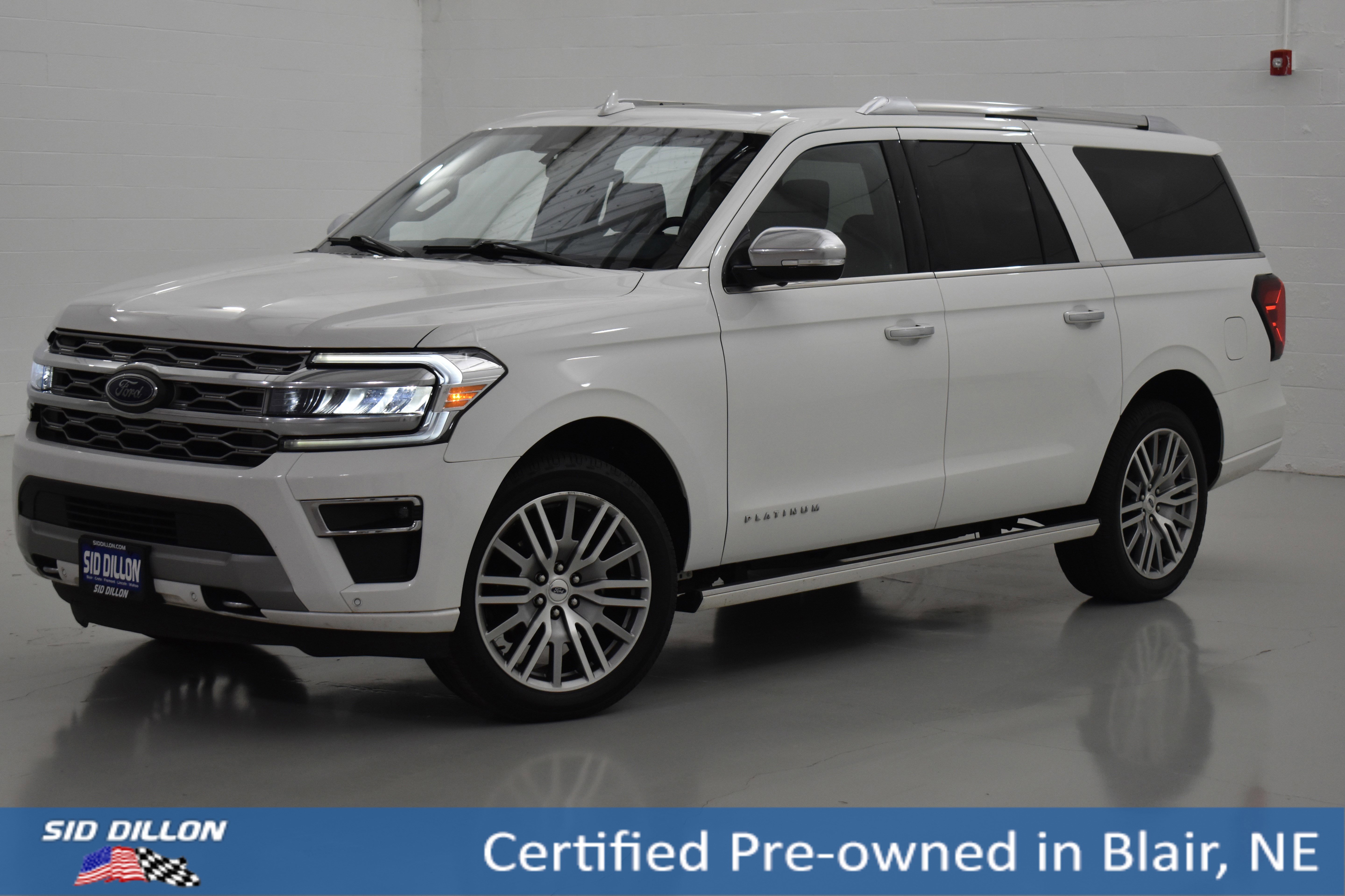 2022 Ford Expedition Platinum's photo