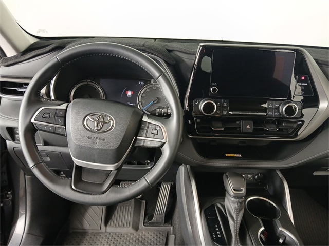 2023 Toyota Highlander Hybrid XLE photo 8