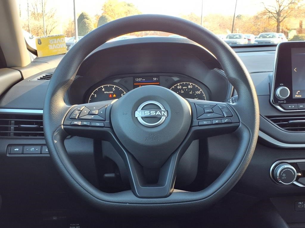 2025 Nissan Altima 2.5 S photo 11