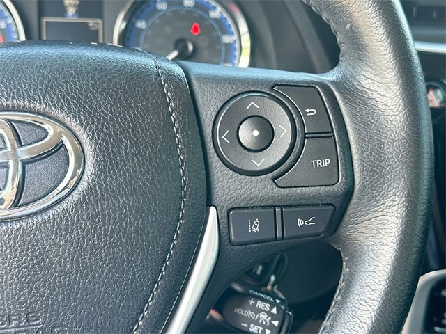 2019 Toyota Corolla L photo 22