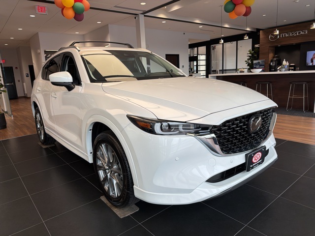2025 Mazda CX-5 S Premium Plus package's photo
