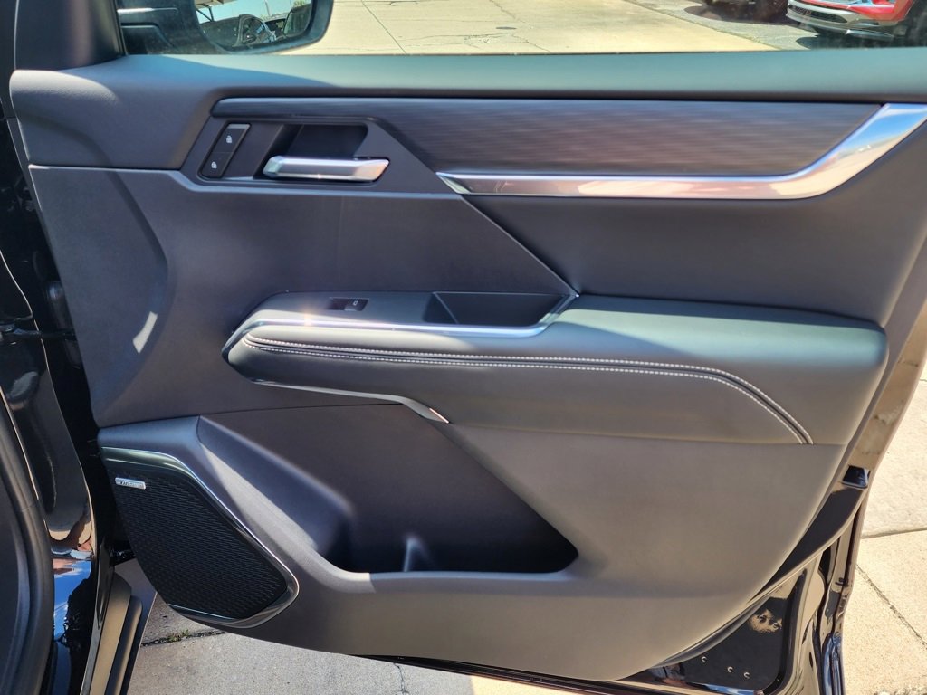 2026 Gmc Acadia Elevation photo 36