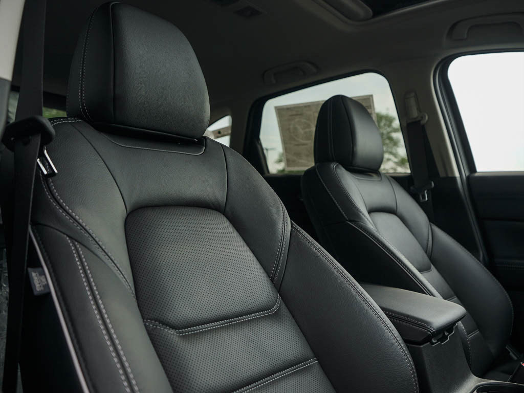 2025 Mazda CX-5 2.5 Premium Plus photo 9