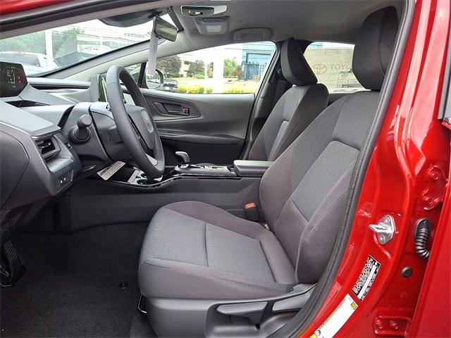 2026 Toyota Prius LE photo 8