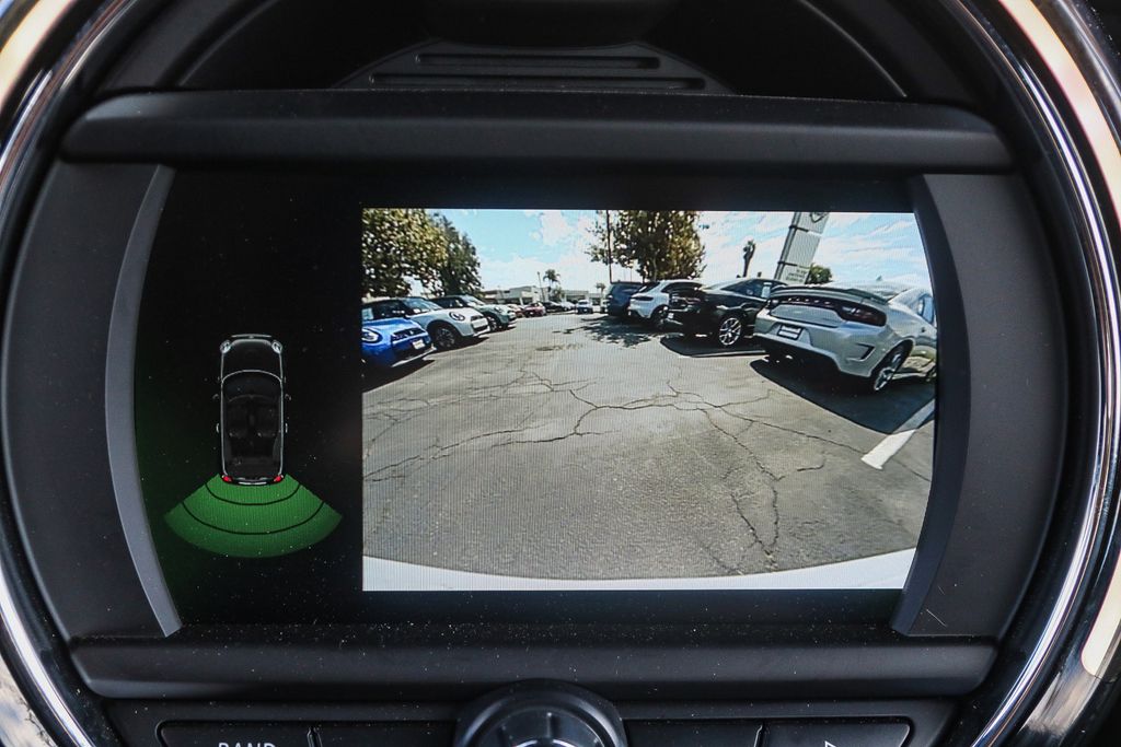 2021 Mini Cooper Signature Convertible photo 29