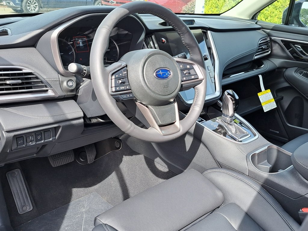 2025 Subaru Outback Touring XT photo 3