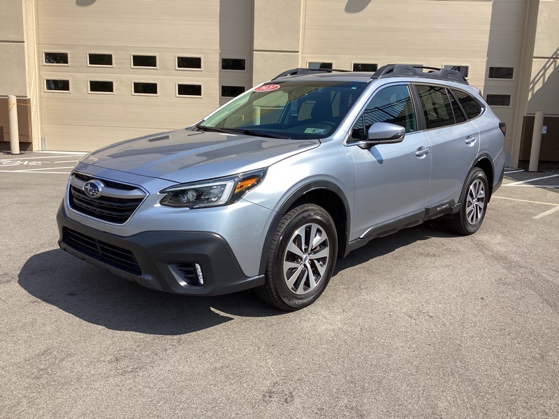 2021 Subaru Outback Premium photo 3
