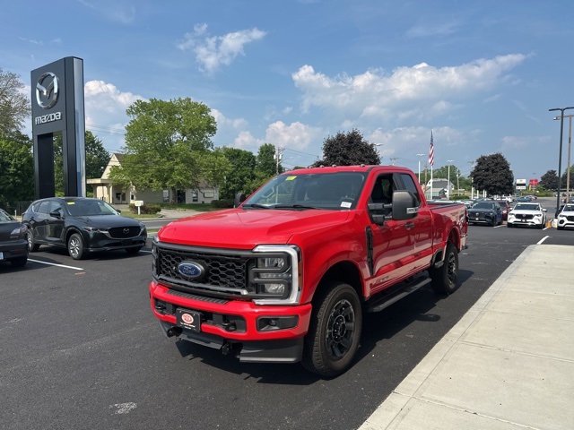 2023 Ford F-350 XL photo 5