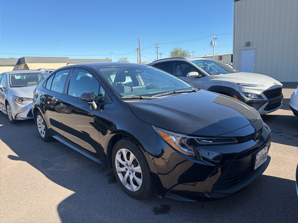 Used 2024 Toyota Corolla LE with VIN 5YFB4MDE7RP177237 for sale in Northfield, Minnesota