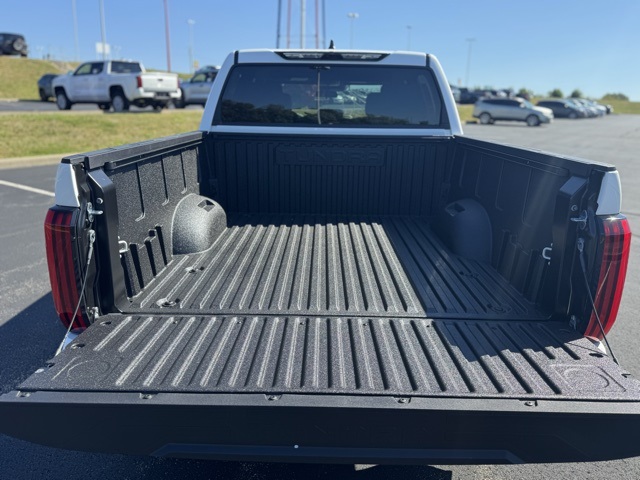 2026 Toyota Tundra SR5 CrewMax photo 9