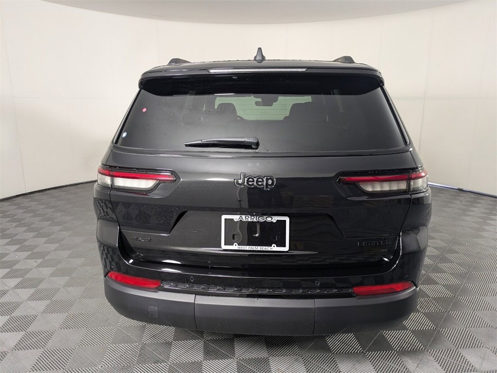 2025 Jeep Grand Cherokee Limited photo 4