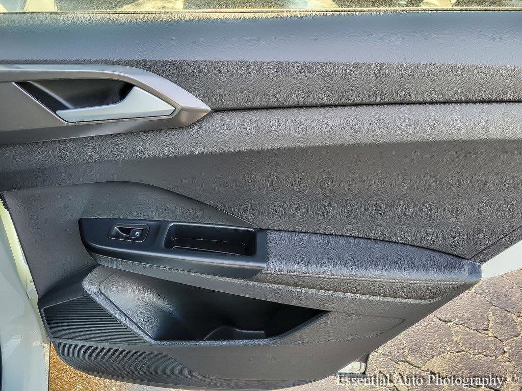 2025 VOLKSWAGEN TAOS - Image 19