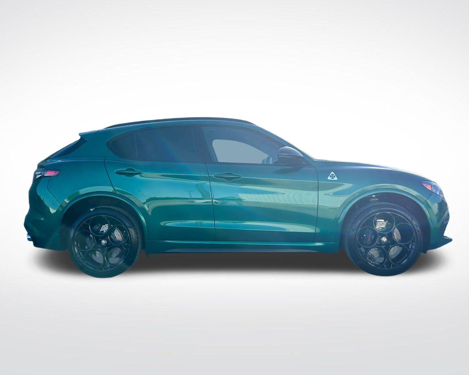 2024 Alfa Romeo Stelvio Quadrifoglio photo 4