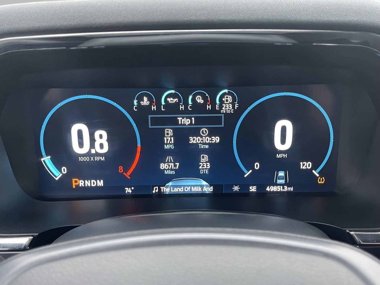 2023 Ford F-150 Lariat photo 23