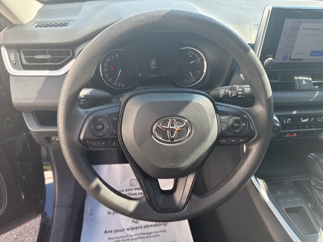 2023 Toyota RAV4 XLE photo 12