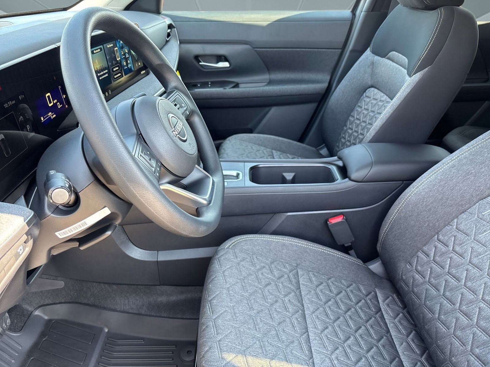 2026 Nissan Kicks SV photo 5