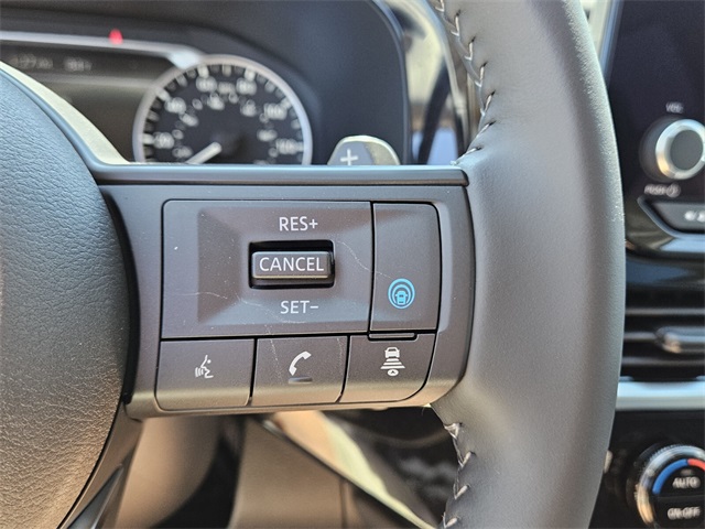 2025 Nissan Pathfinder SV photo 22