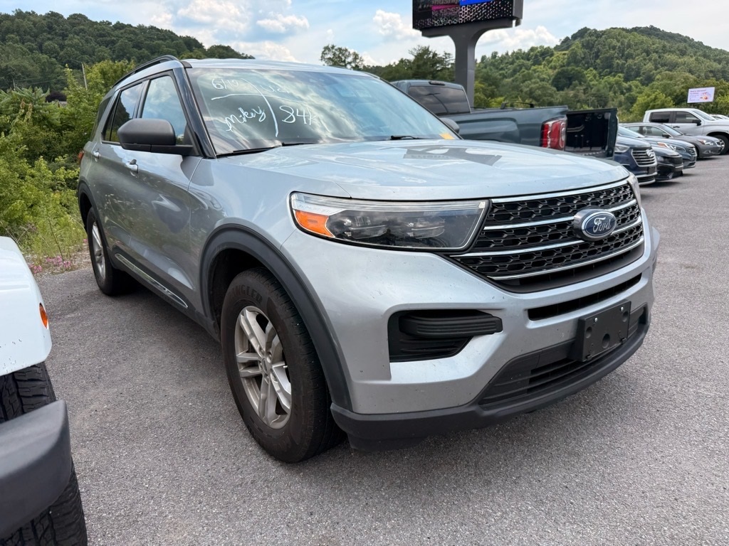 2020 Ford Explorer XLT photo 4