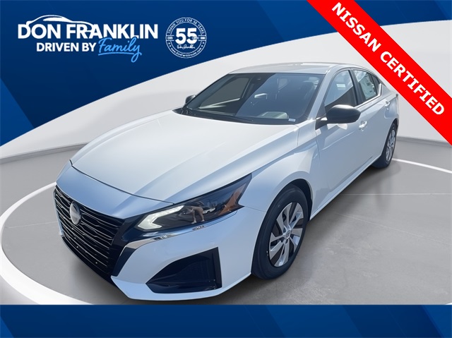 2025 Nissan Altima S's photo