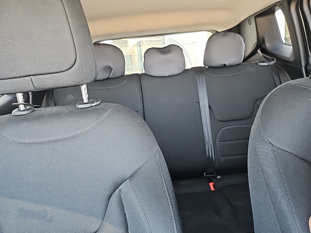 2019 Jeep Renegade Latitude photo 31