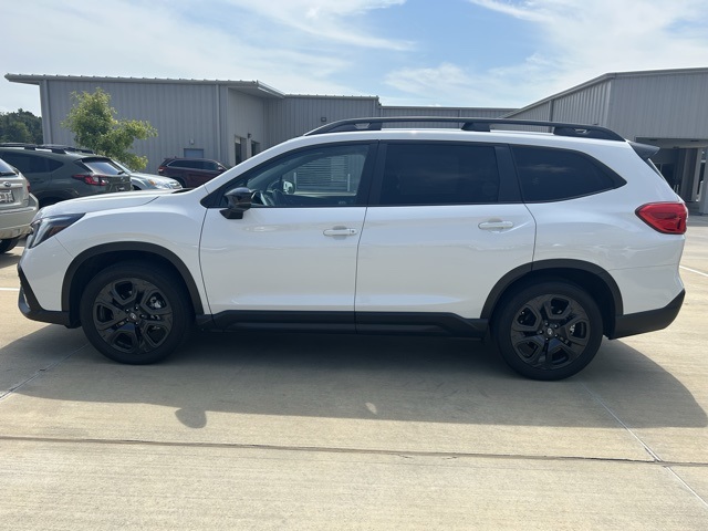 2024 Subaru Ascent Onyx Edition photo 2