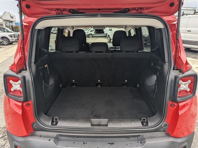 2018 Jeep Renegade Sport photo 12