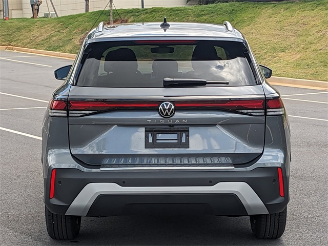 2025 Volkswagen Tiguan S photo 4