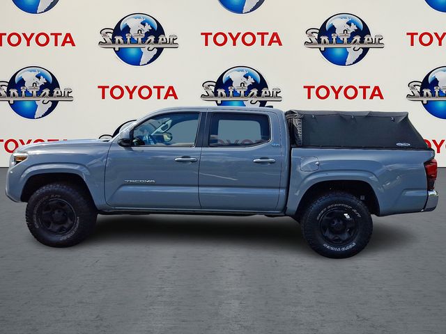 2020 Toyota Tacoma SR5 photo 2