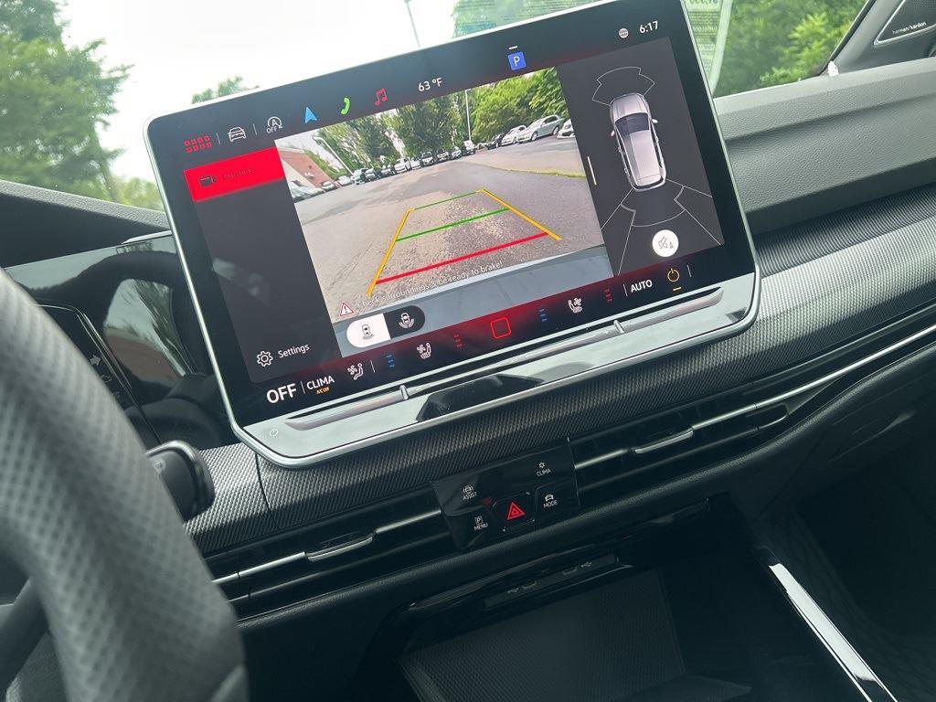 2025 Volkswagen Golf GTI SE photo 33