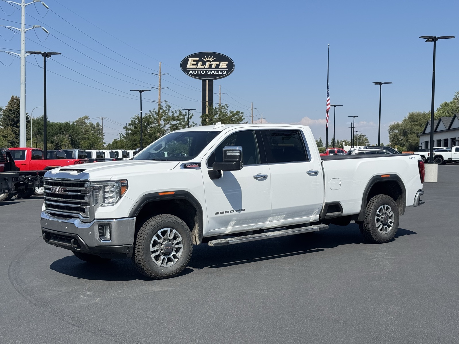 2022 Gmc Sierra HD SLT photo 3