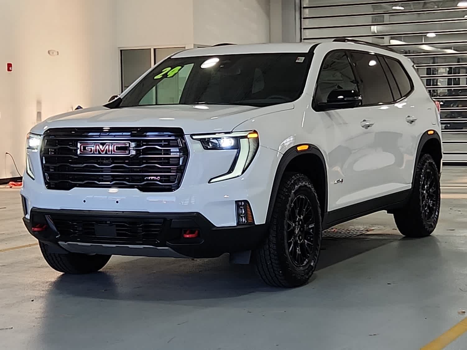 2024 GMC Acadia AT4's photo