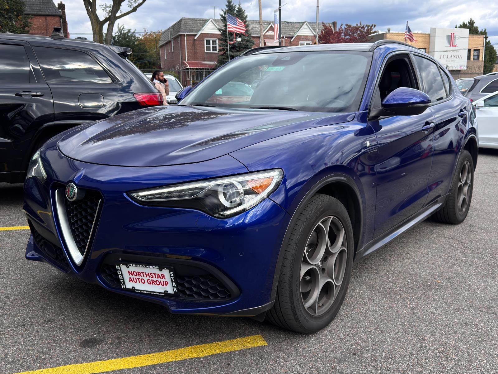 2022 Alfa Romeo Stelvio Ti's photo