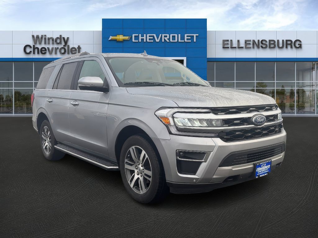 2023 Ford Expedition Limited's photo