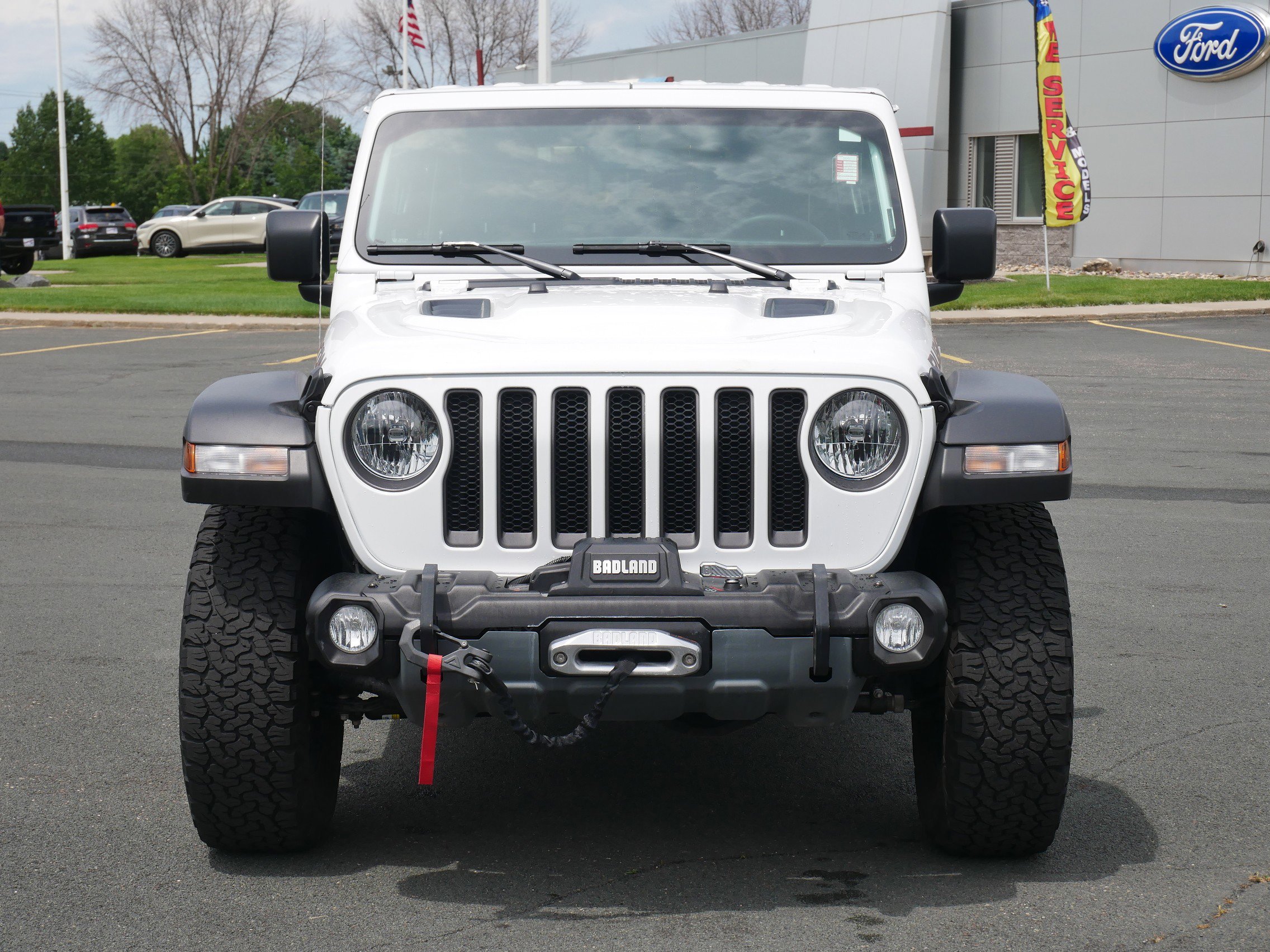 2023 Jeep Wrangler Rubicon photo 8