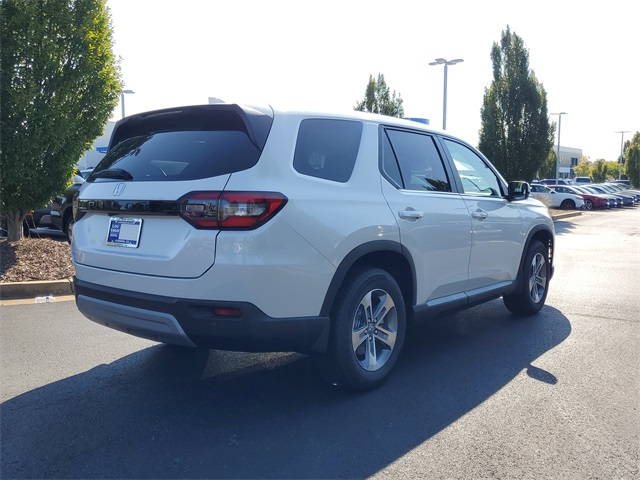 2025 Honda Pilot EX-L photo 3