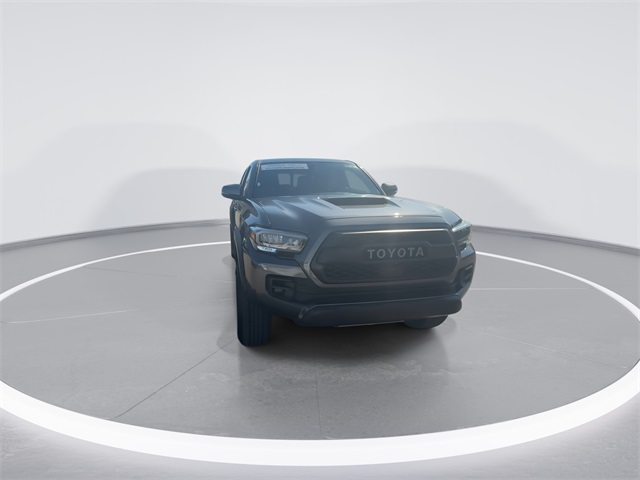 2023 Toyota Tacoma TRD Pro photo 3
