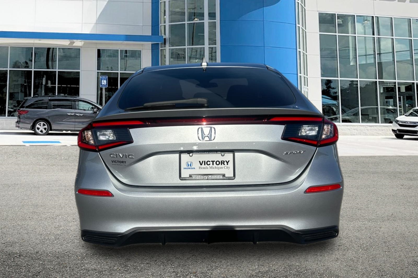 2025 Honda Civic Sport photo 4