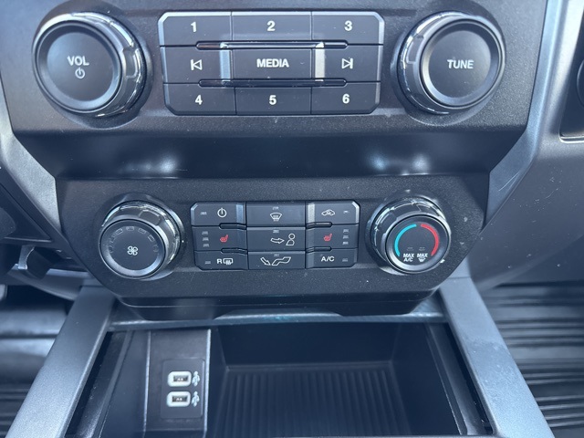 2020 Ford F-150 XLT photo 29