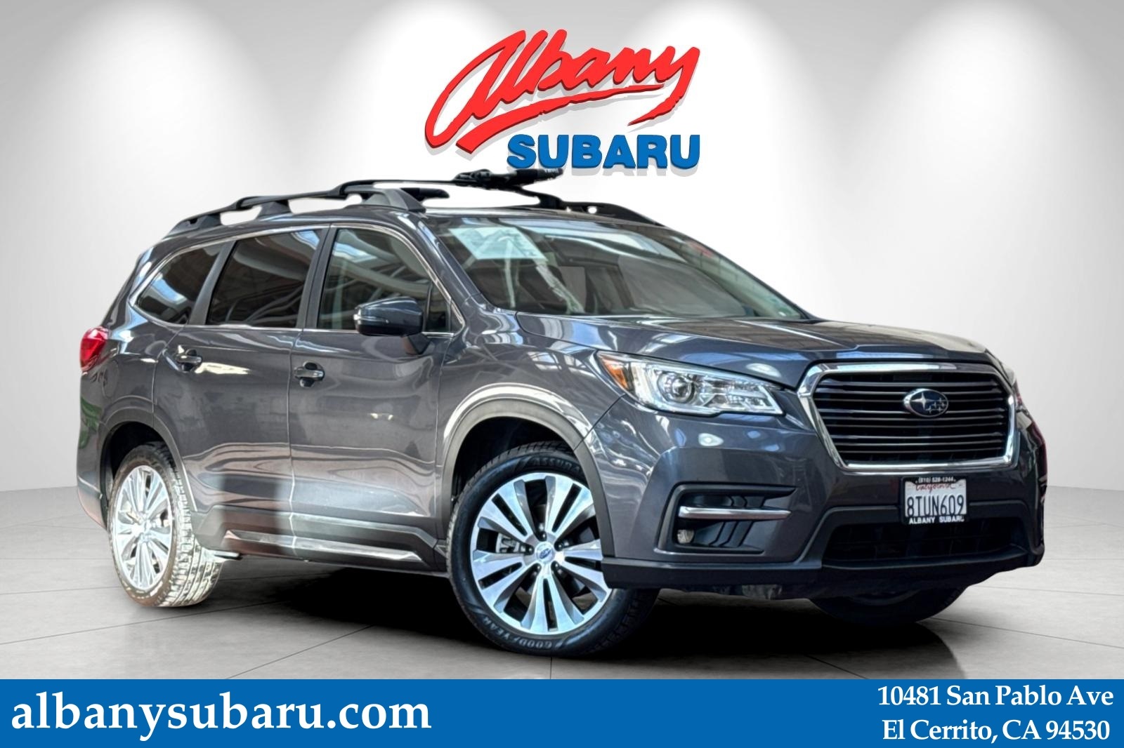 2019 Subaru Ascent Limited's photo