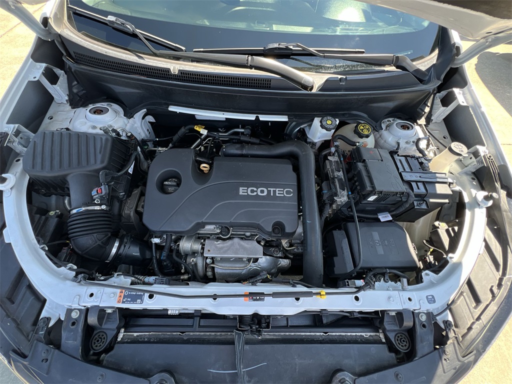 2021 Chevrolet Equinox LS photo 35