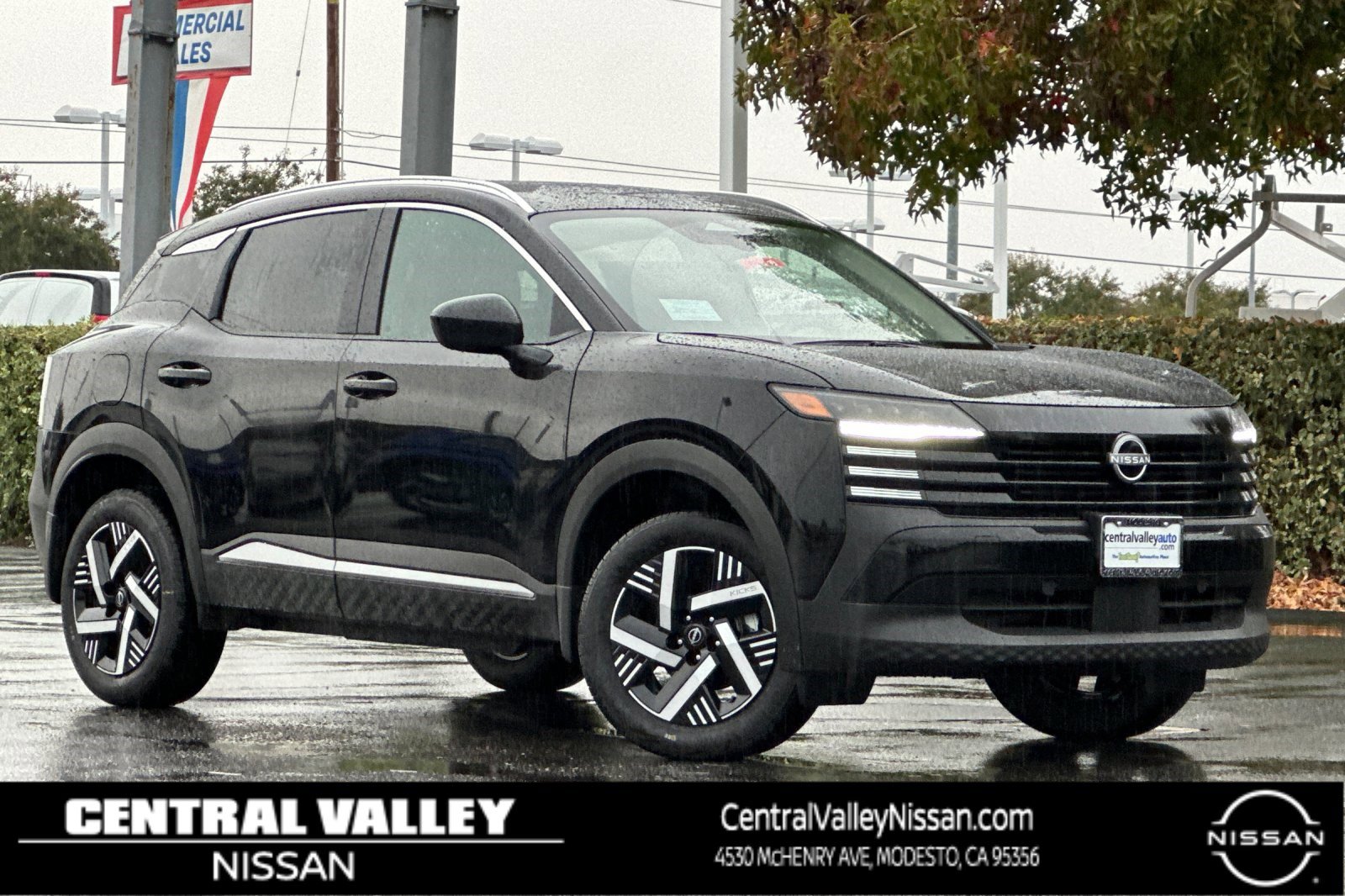 2026 Nissan KICKS SV's photo