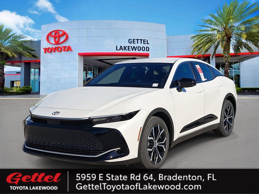 2026 Toyota Crown XLE's photo