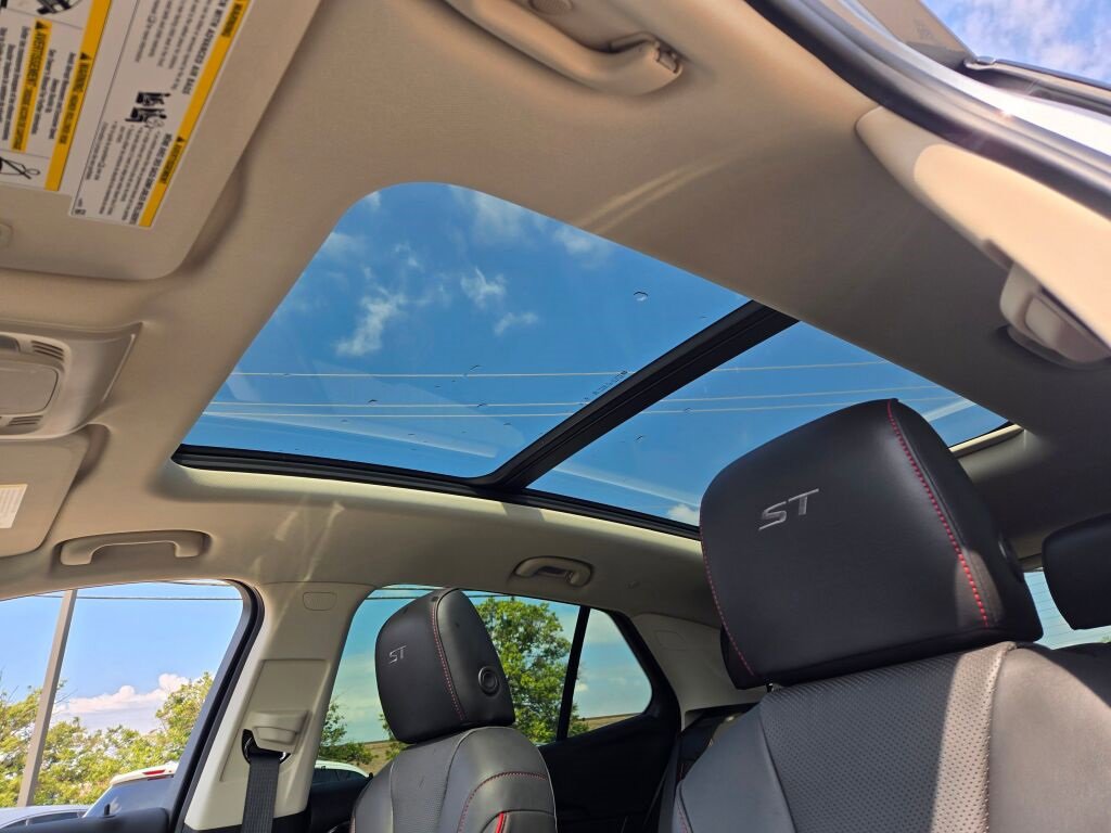 2023 Buick Envision Essence photo 22
