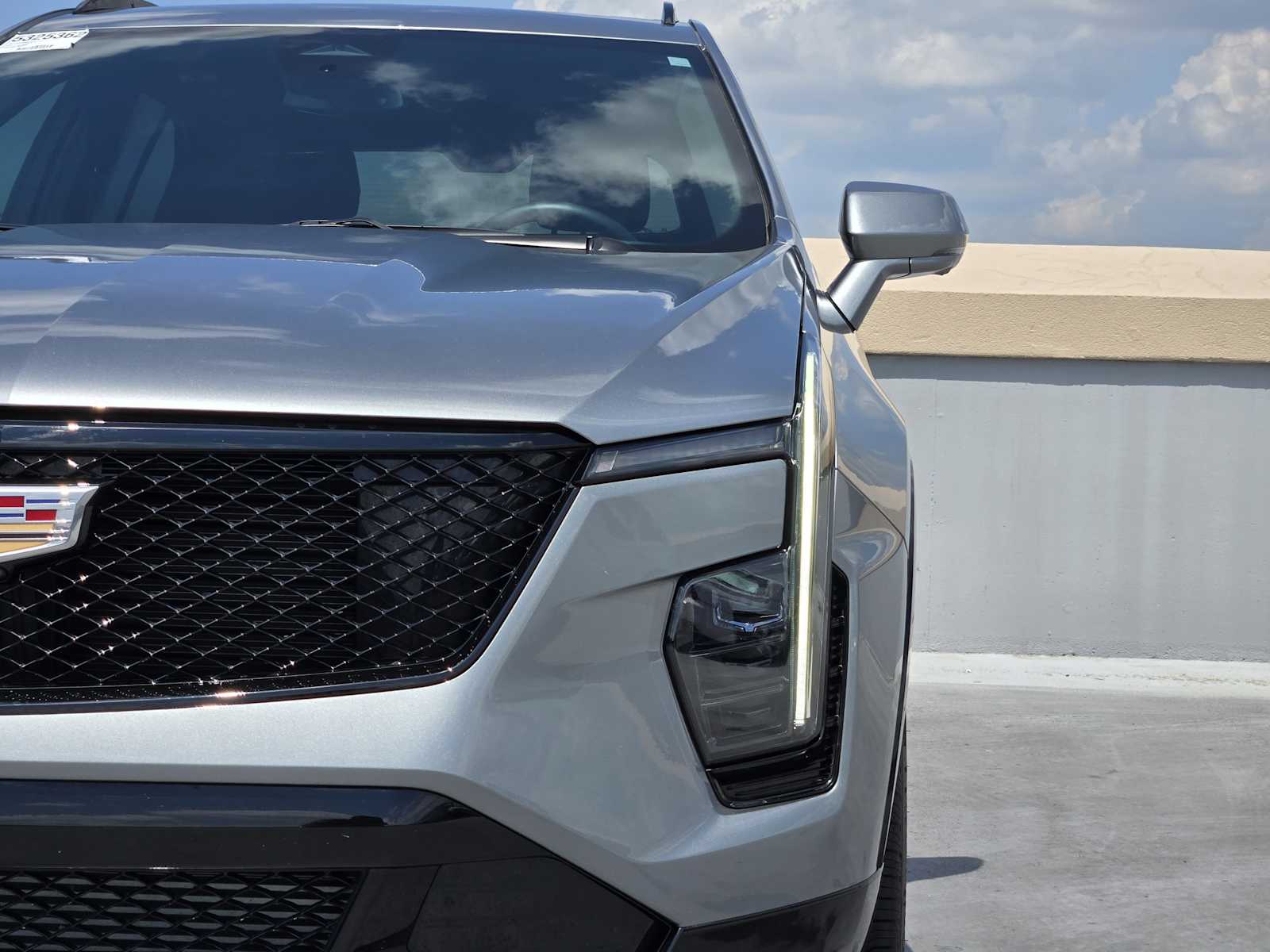 2025 Cadillac XT4 Sport photo 5