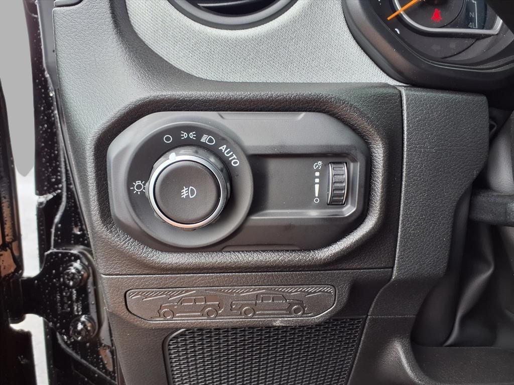 2025 Jeep Wrangler Sport S photo 12