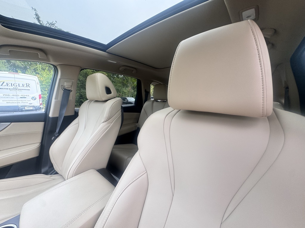 2023 Acura MDX SH-AWD photo 19