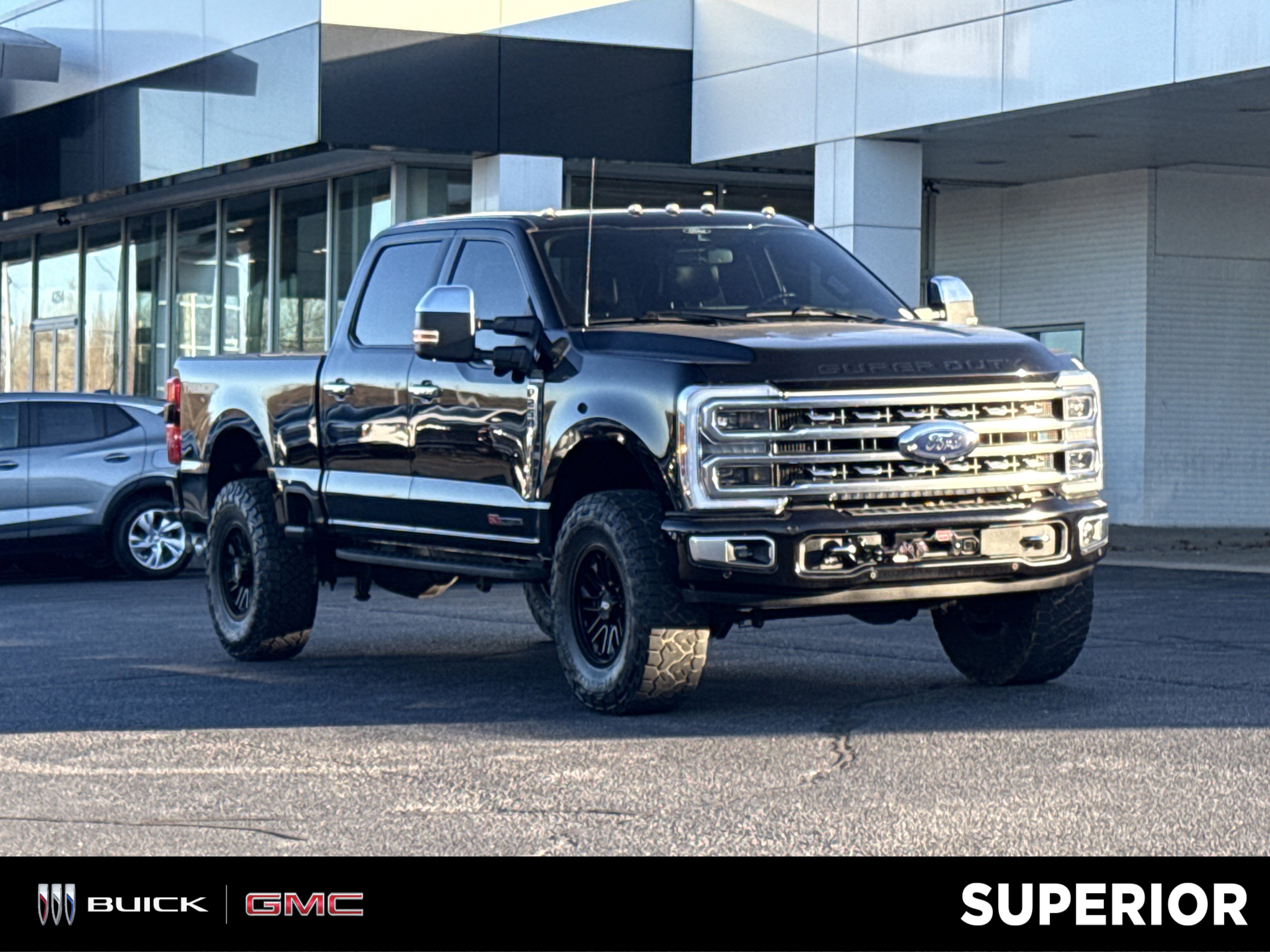 2024 Ford F-250 Super Duty Platinum's photo