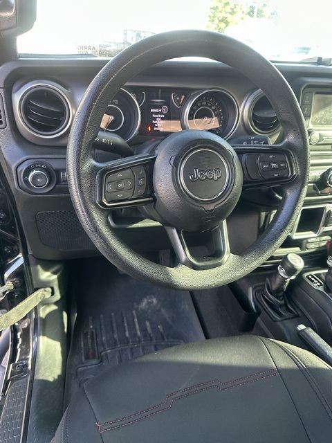 2018 Jeep Wrangler Unlimited Sport photo 25