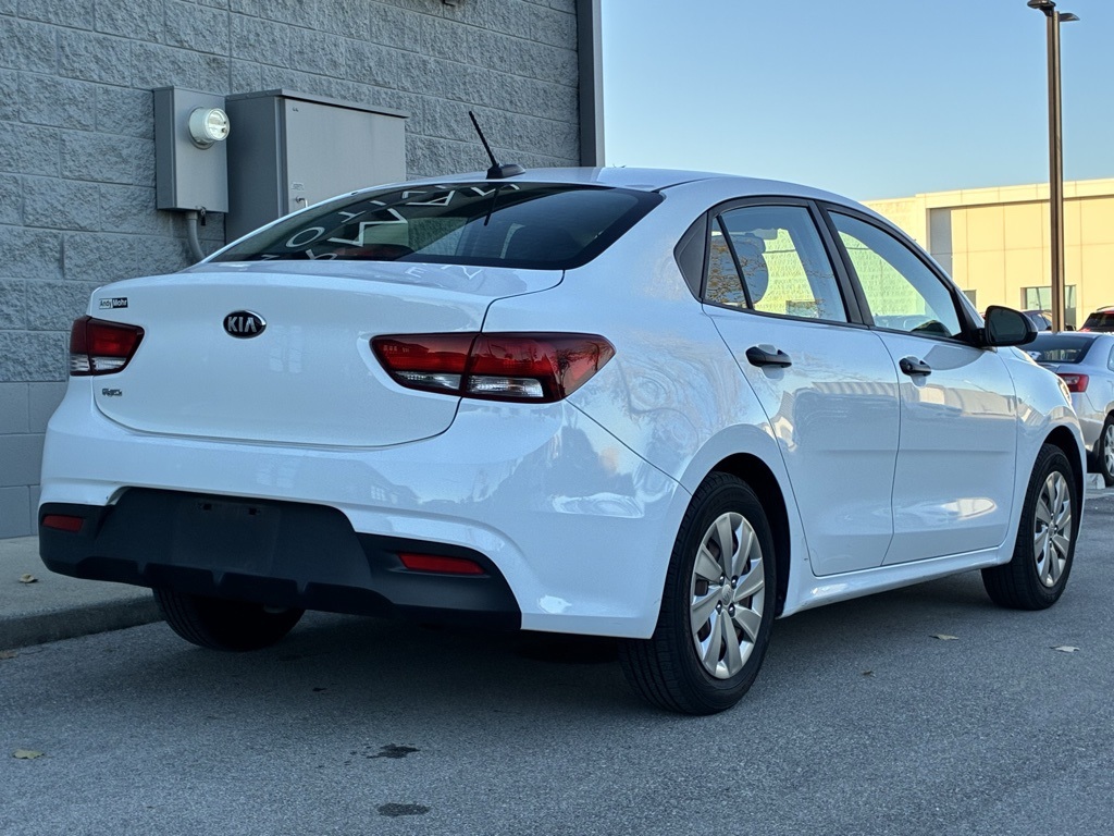 2018 Kia Rio LX photo 2